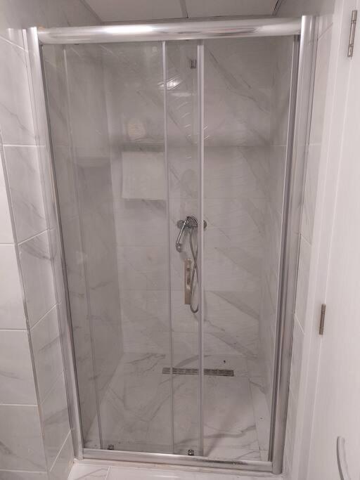 Skopje Family Business Apartment Экстерьер фото